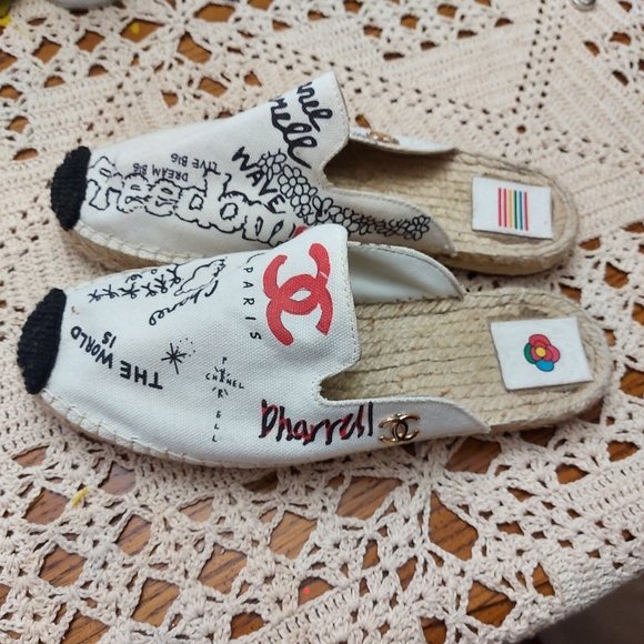 Shoes - Espadrilles slip on slides